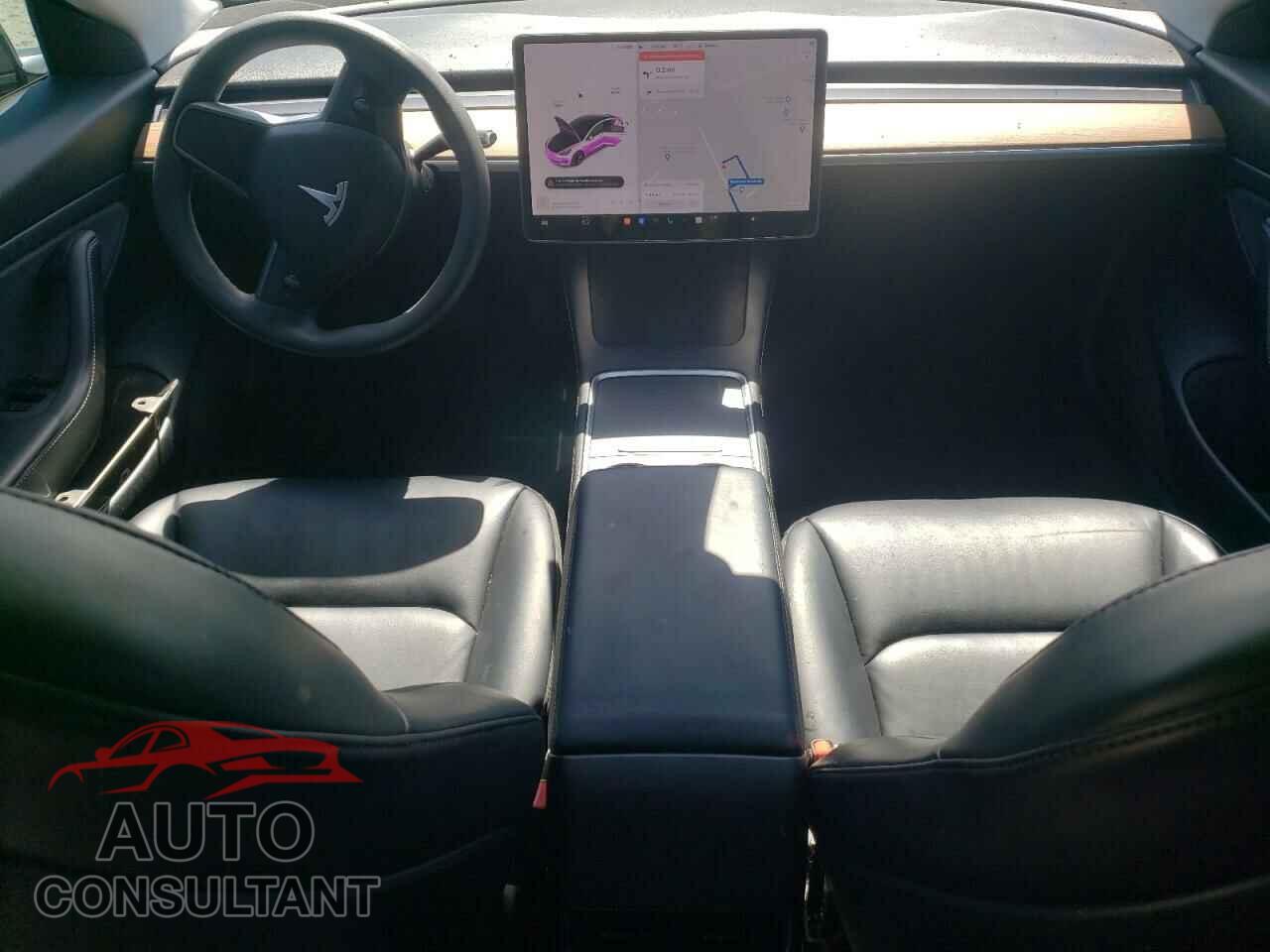TESLA MODEL 3 2021 - 5YJ3E1EA2MF871902