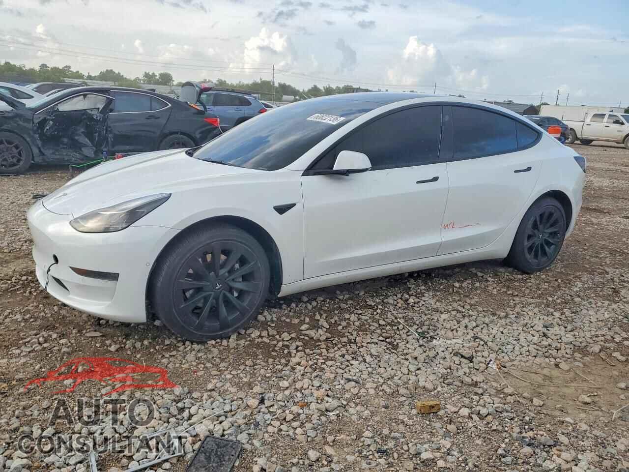 TESLA MODEL 3 2022 - 5YJ3E1EA7NF289070