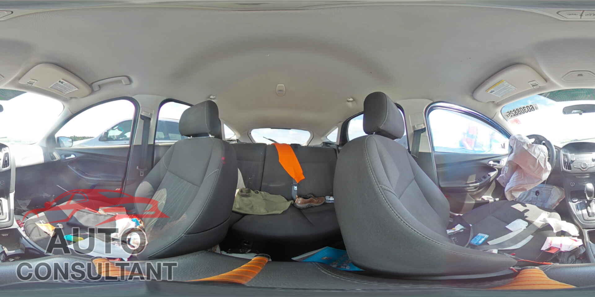 FORD FOCUS 2016 - 1FADP3K2XGL289996