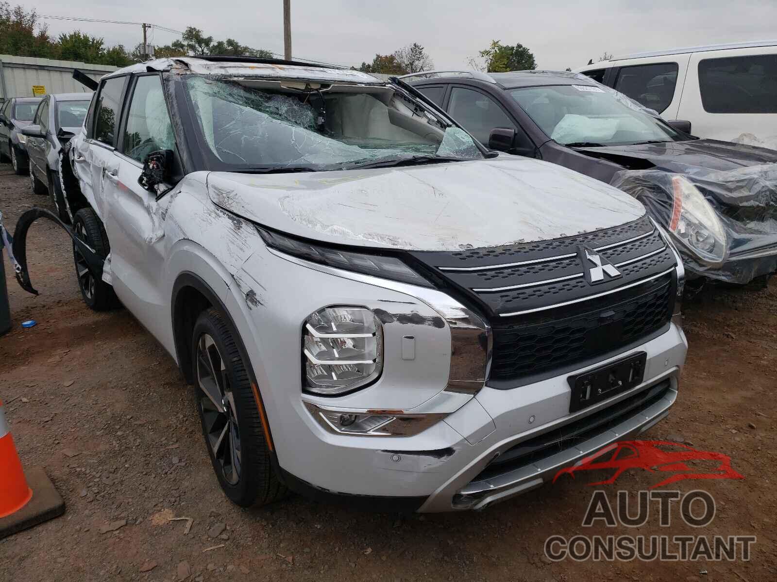 MITSUBISHI OUTLANDER 2022 - JA4J4UA86NZ011750