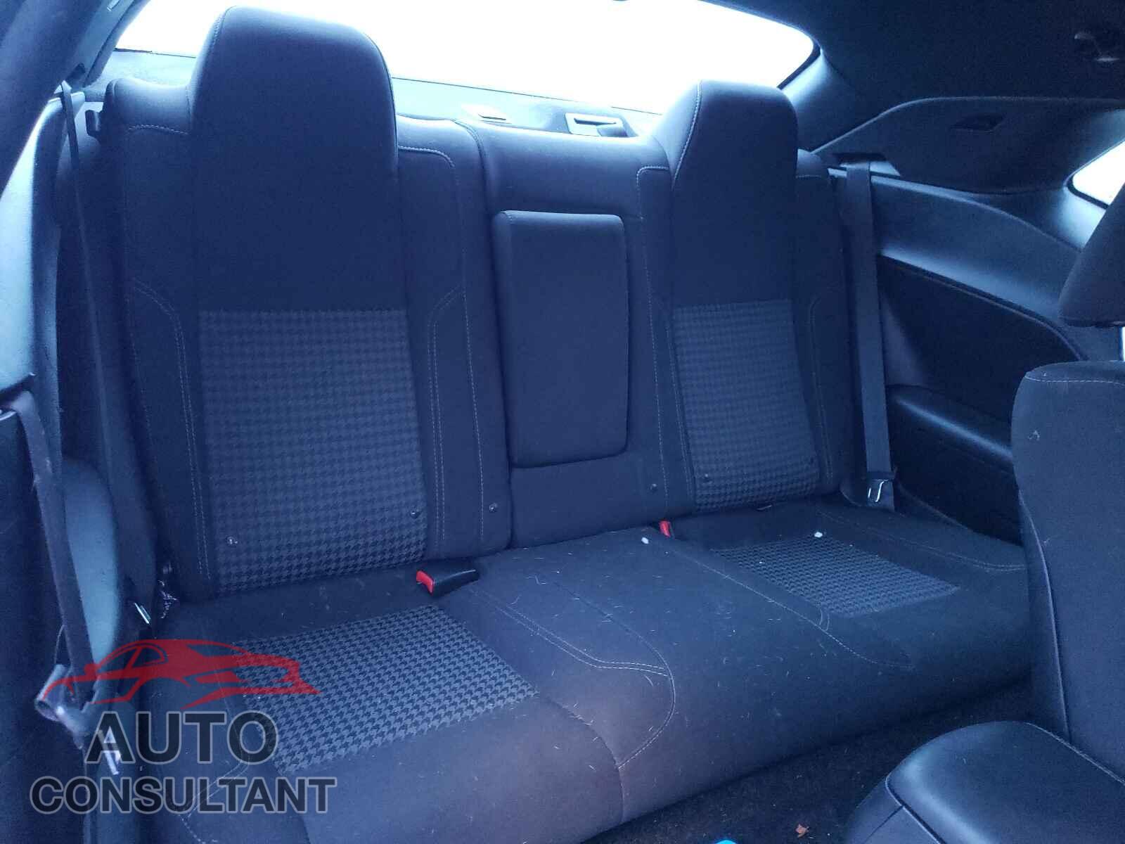 DODGE CHALLENGER 2018 - 2C3CDZAG1JH236370
