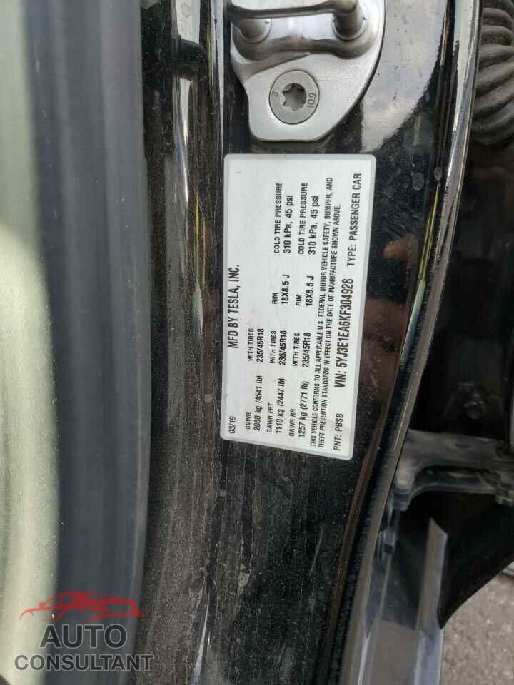 TESLA MODEL 3 2019 - 5YJ3E1EA6KF304928