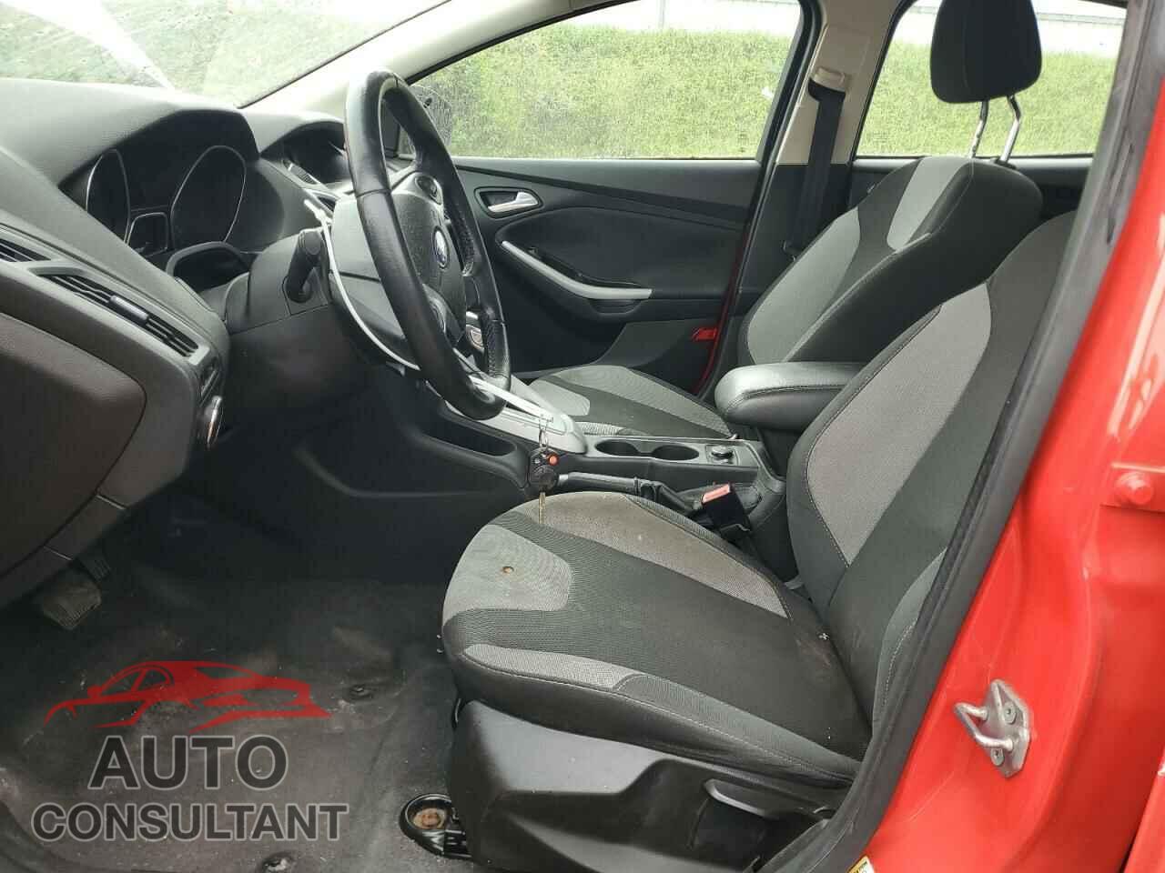 FORD FOCUS 2012 - 1FAHP3F23CL153439