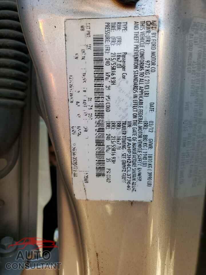FORD FOCUS 2012 - 1FAHP3H24CL373640