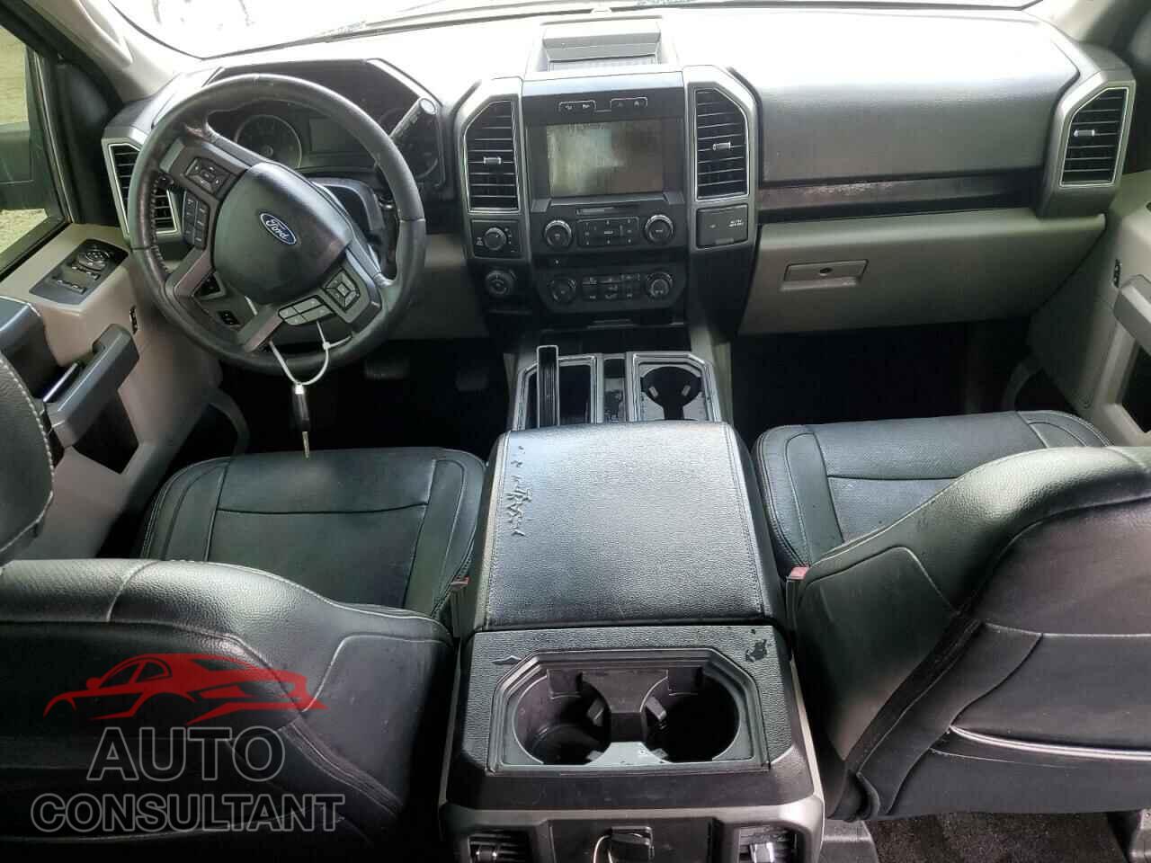 FORD F-150 2018 - 1FTEW1E54JFB20557