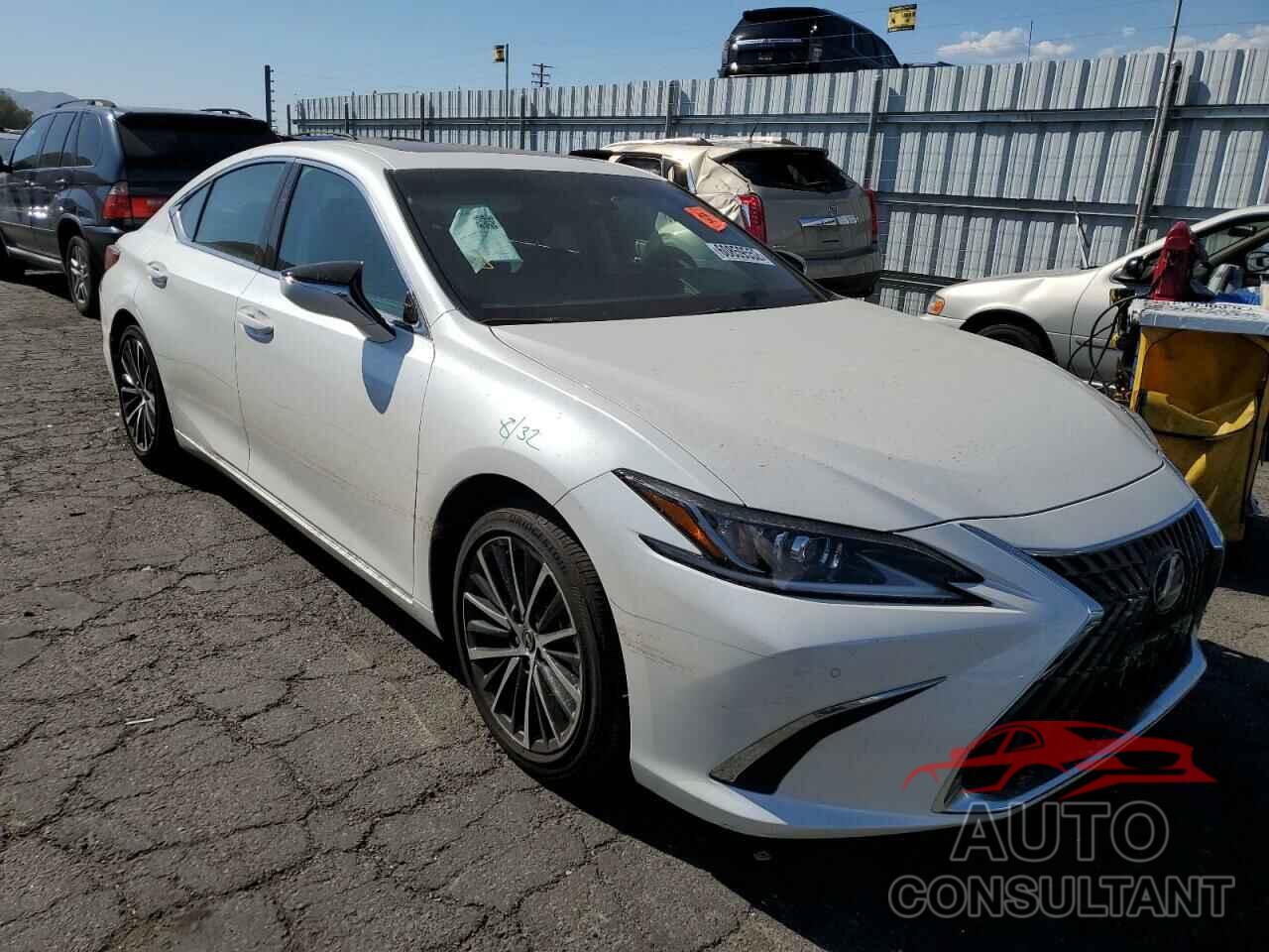 LEXUS ES350 2022 - 58ADZ1B12NU132474