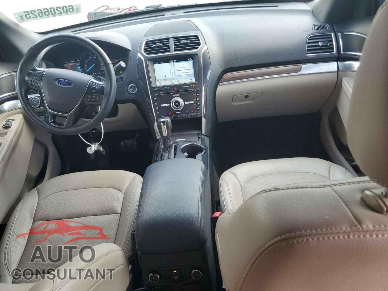 FORD EXPLORER 2018 - 1FM5K7F86JGB27412