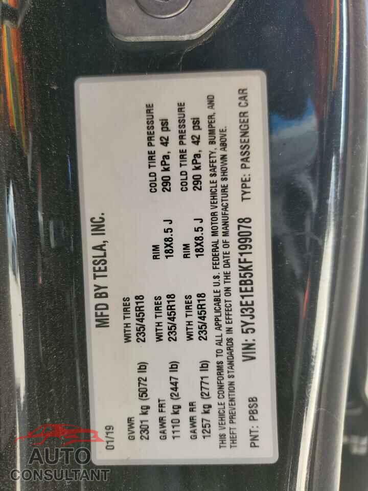 TESLA MODEL 3 2019 - 5YJ3E1EB5KF199078