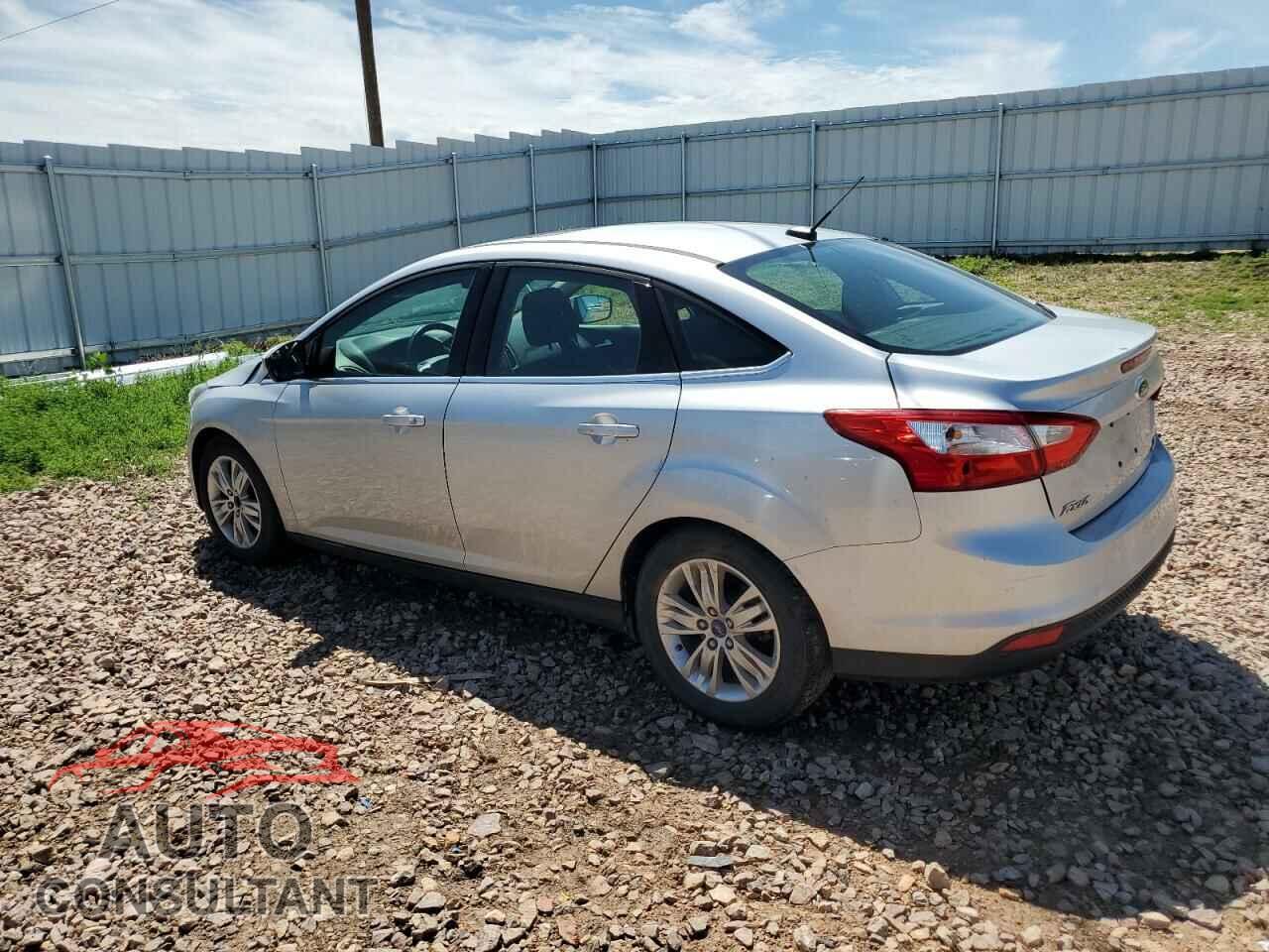 FORD FOCUS 2012 - 1FAHP3H24CL373640