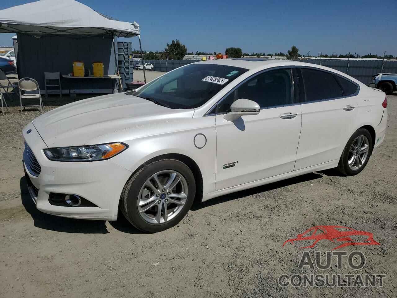 FORD FUSION 2016 - 3FA6P0SU8GR157572