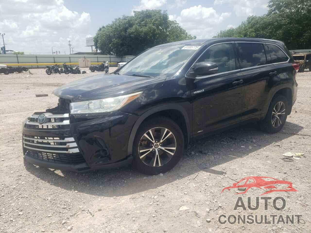 TOYOTA HIGHLANDER 2018 - 5TDBGRFH0JS041569