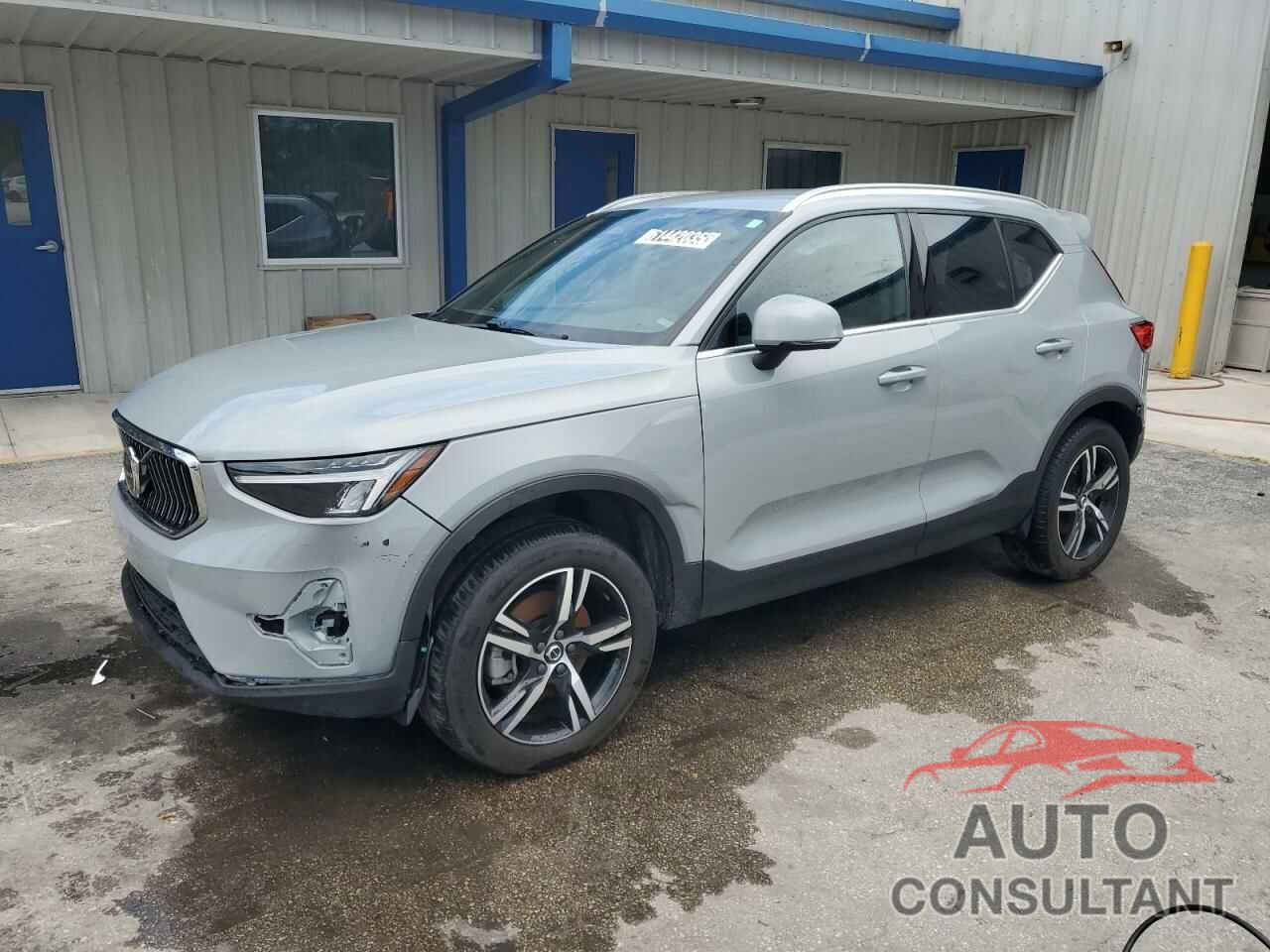 VOLVO XC40 CORE 2024 - YV4L12UK1R2352049