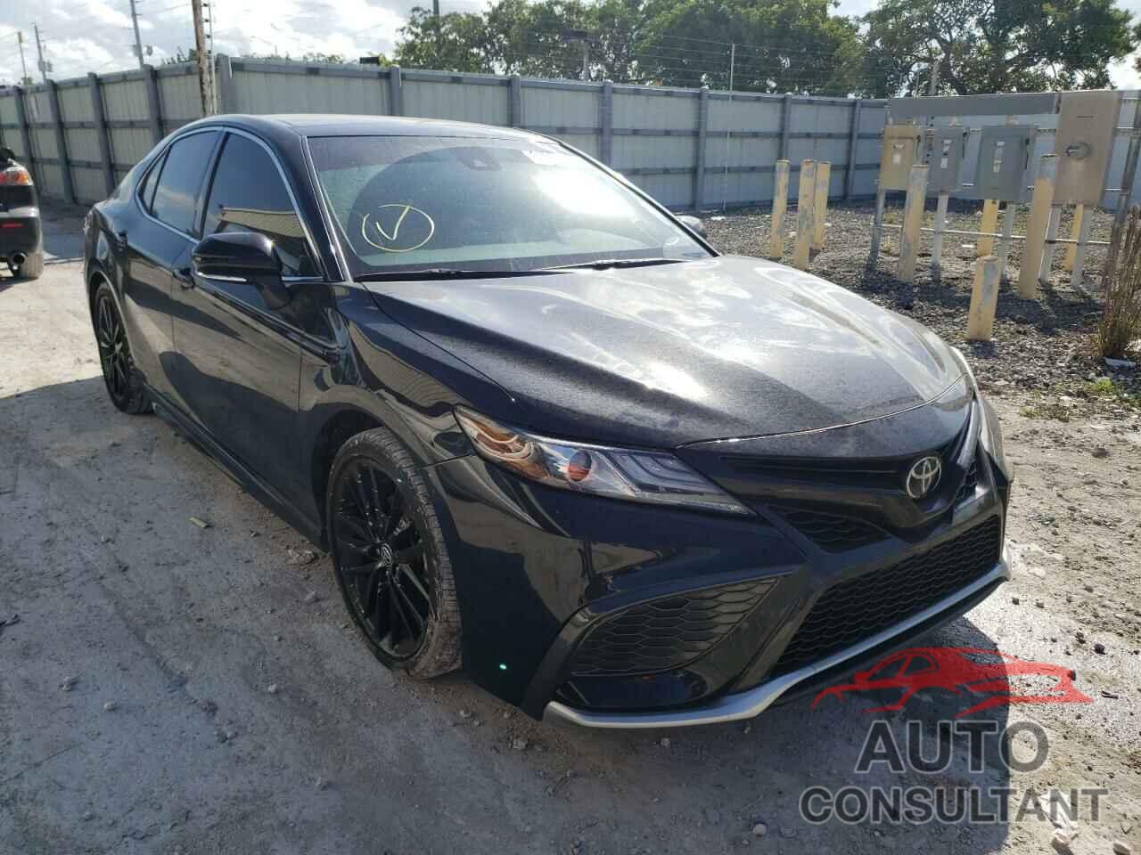TOYOTA CAMRY 2021 - 4T1K61AK3MU545519