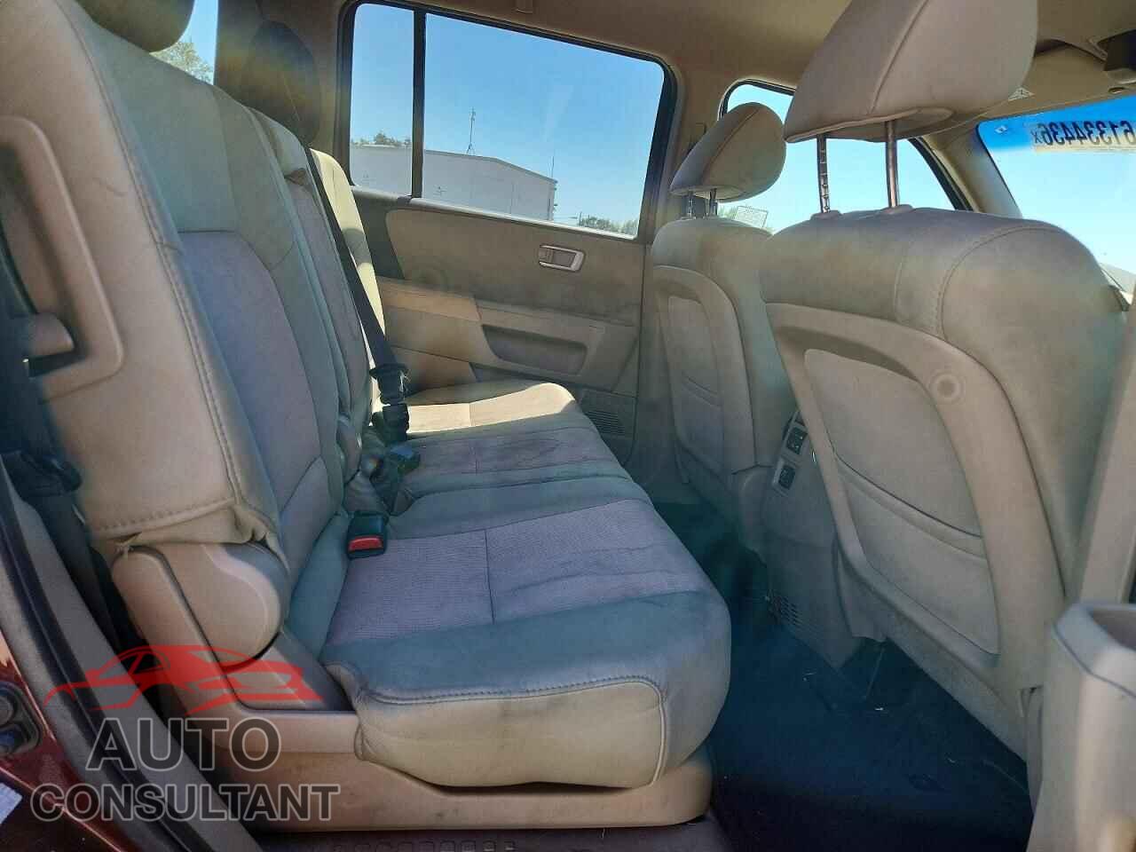 HONDA PILOT 2012 - 5FNYF3H45CB012001