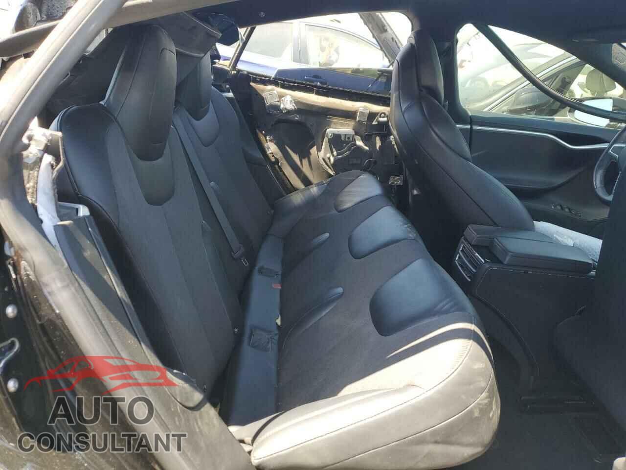 TESLA MODEL S 2017 - 5YJSA1E11HF183922