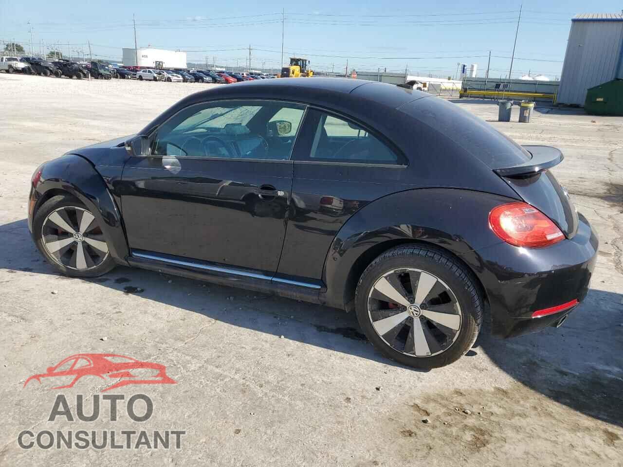 VOLKSWAGEN BEETLE 2012 - 3VWVA7AT7CM627023