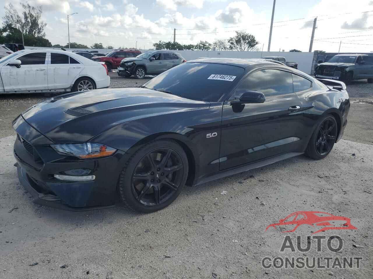 FORD MUSTANG 2018 - 1FA6P8CF9J5144368