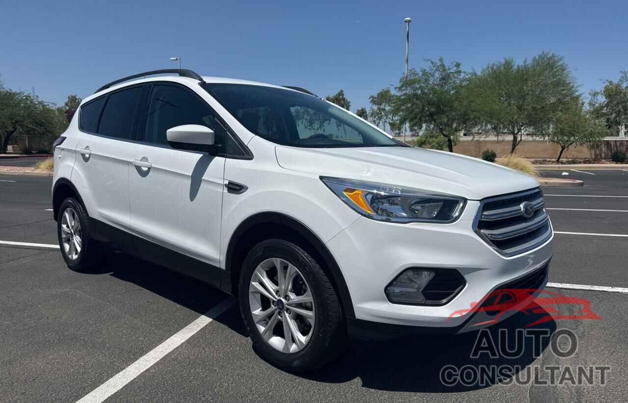 FORD ESCAPE 2018 - 1FMCU9GD6JUD51791