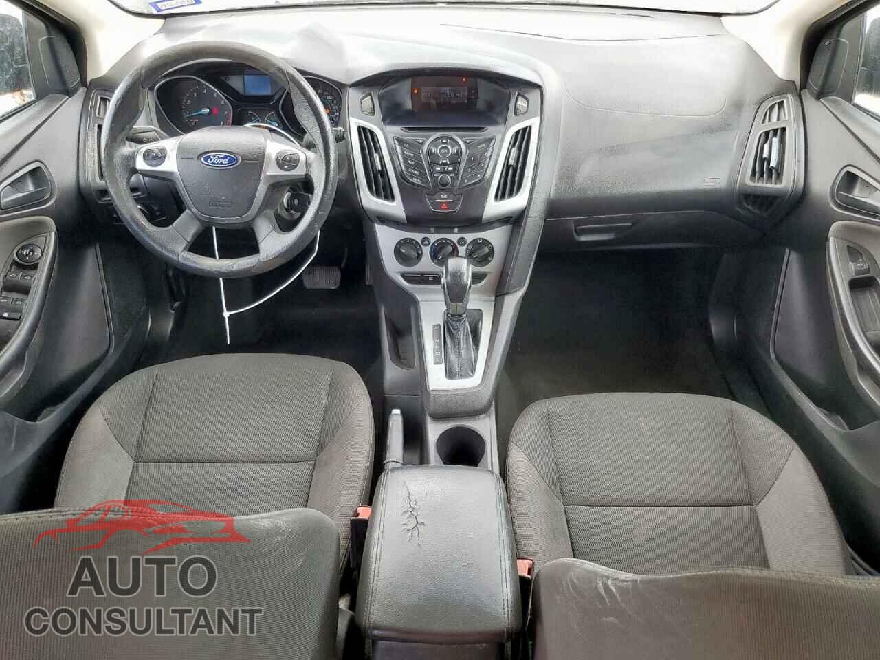 FORD FOCUS 2012 - 1FAHP3K2XCL374848