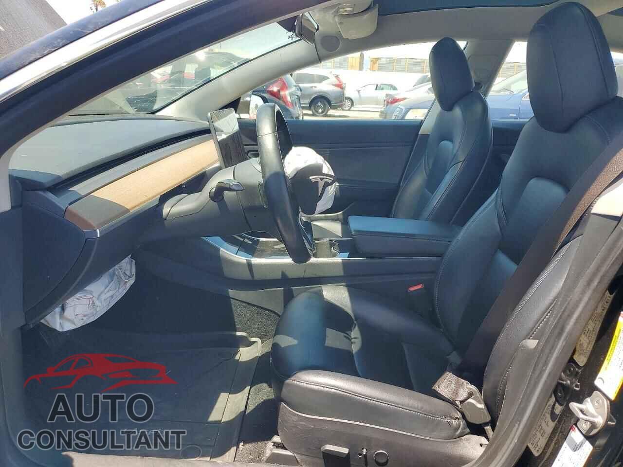 TESLA MODEL 3 2018 - 5YJ3E1EA0JF033962