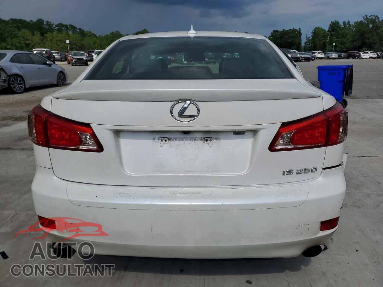 LEXUS IS 2013 - JTHBF5C29D5192124