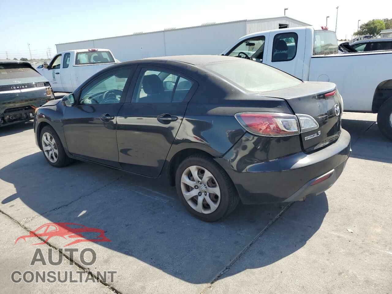 MAZDA 3 2011 - JM1BL1UG4B1492025