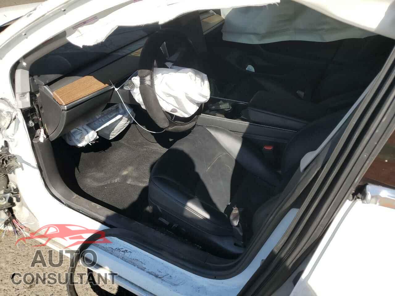 TESLA MODEL 3 2020 - 5YJ3E1EB0LF628435