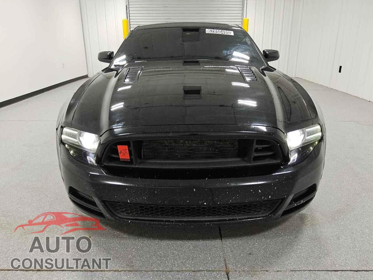 FORD MUSTANG 2014 - 1ZVBP8CF8E5296539
