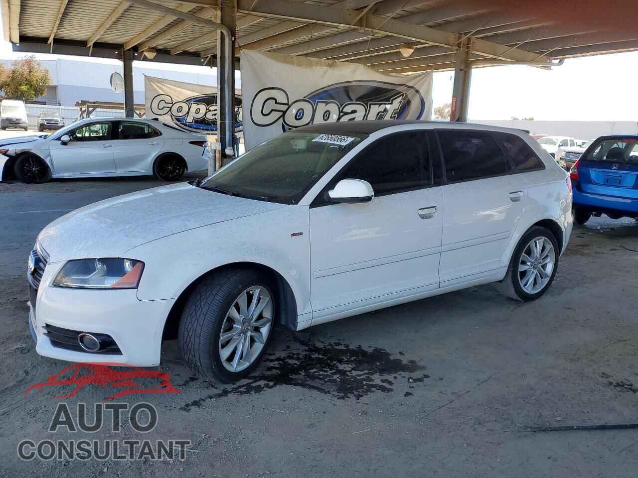 AUDI A3 2012 - WAUBEAFM0CA088618