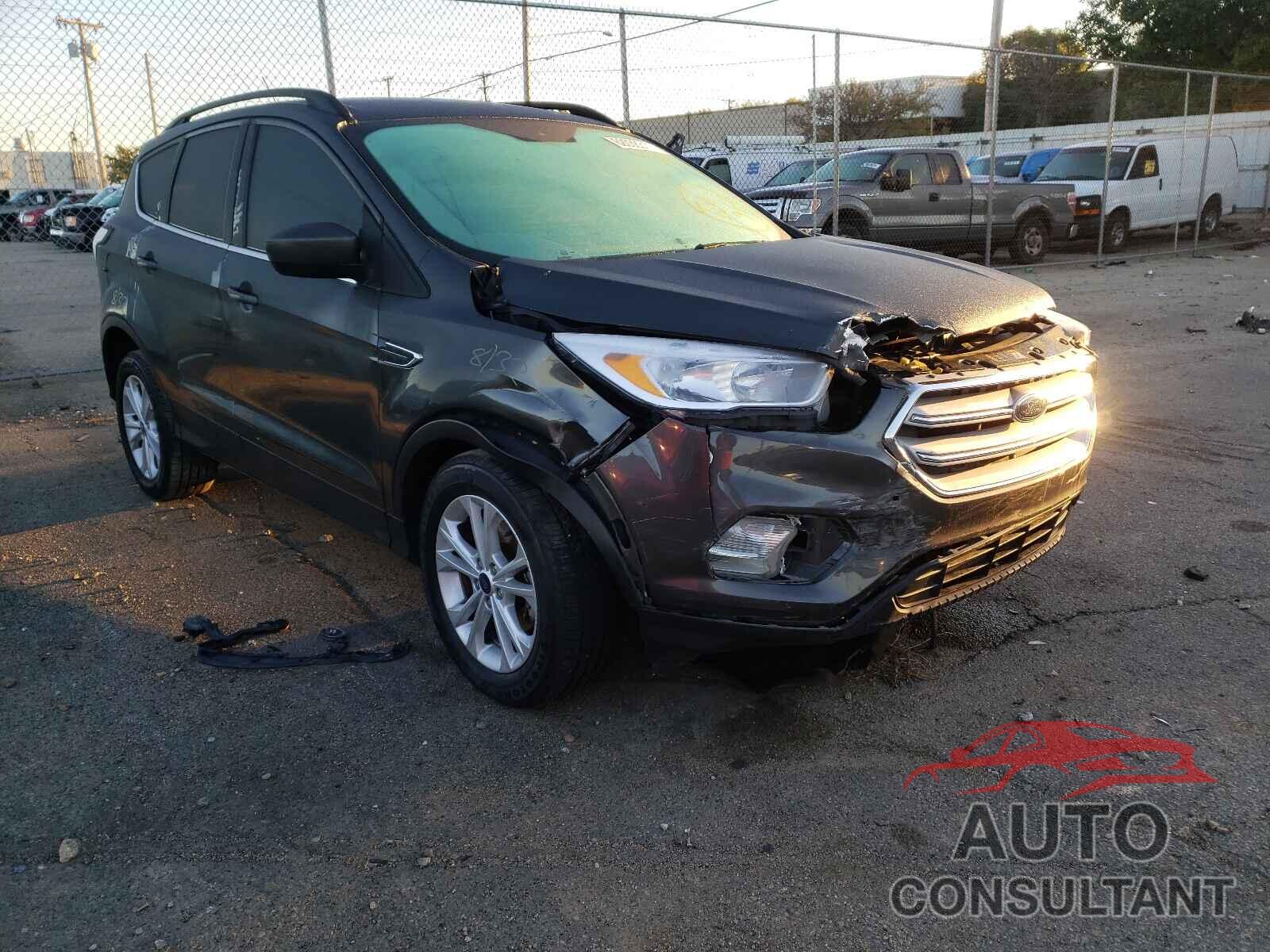 FORD ESCAPE 2018 - 1FMCU0GD0JUC01719