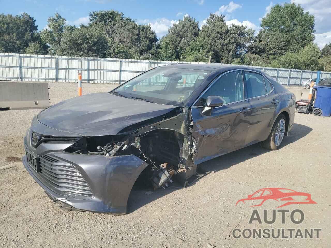 TOYOTA CAMRY 2020 - 4T1F11AK6LU865352