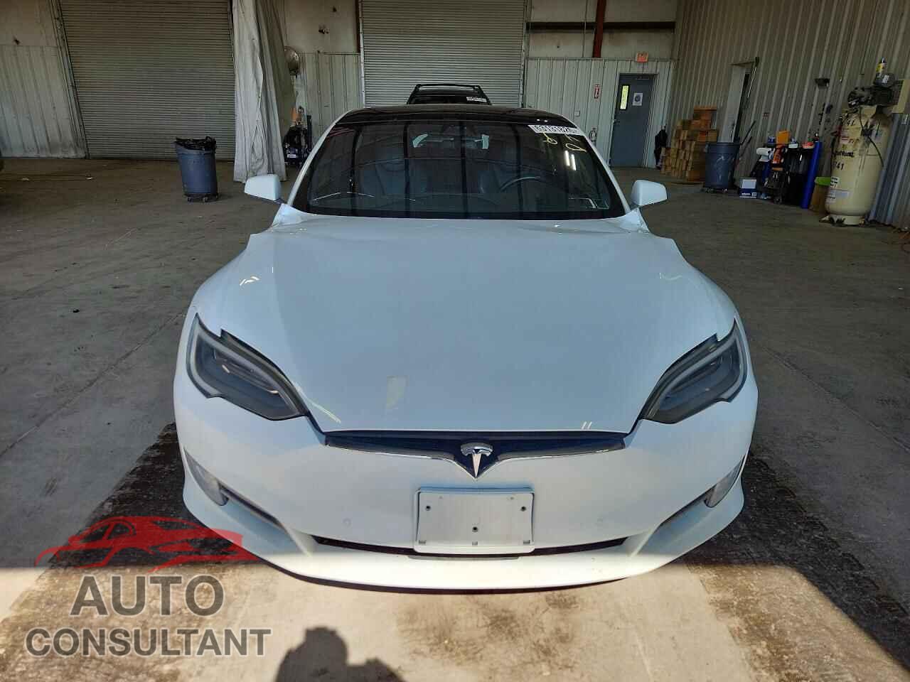 TESLA MODEL S 2020 - 5YJSA1E24LF359444