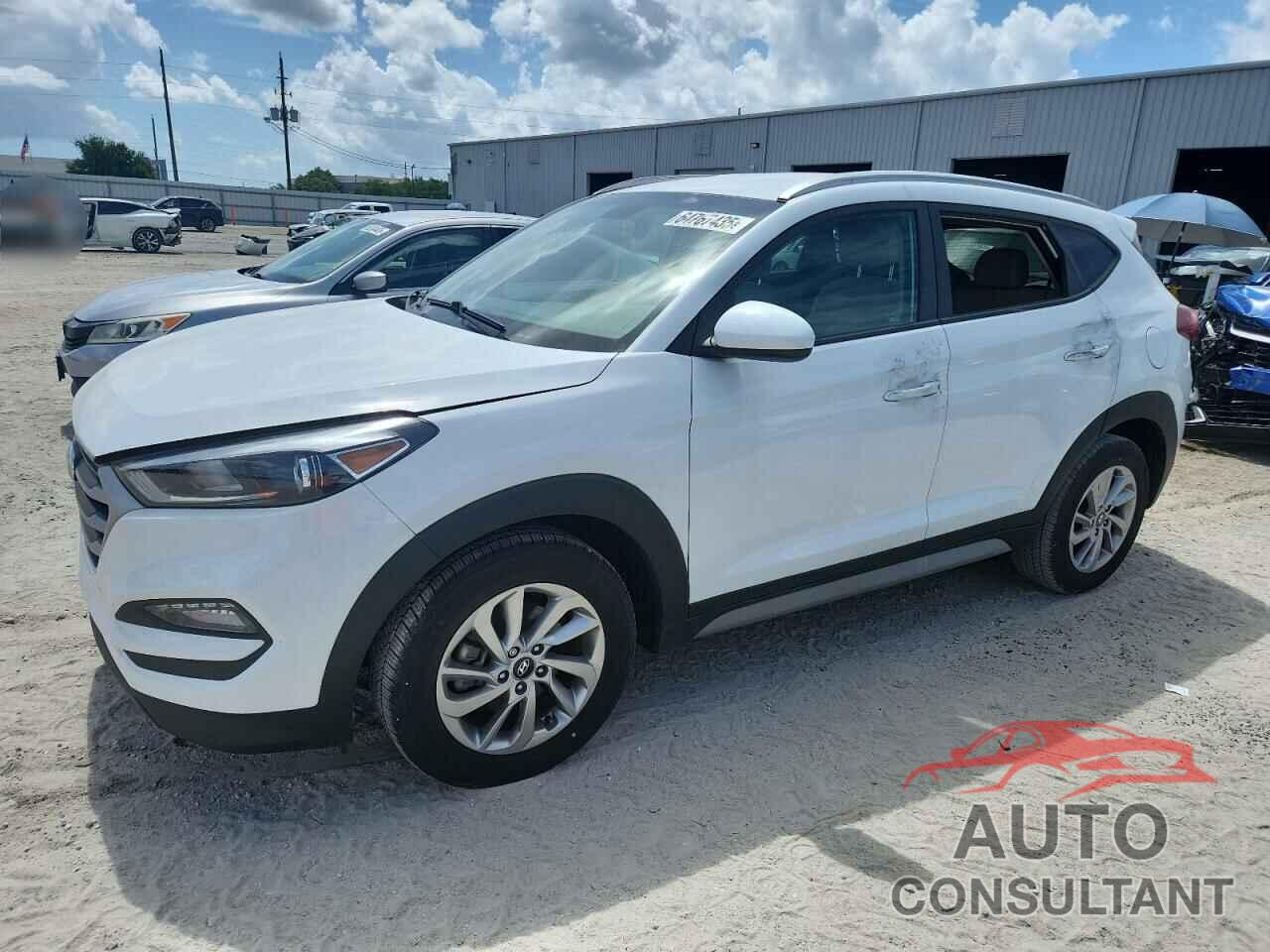 HYUNDAI TUCSON 2018 - KM8J33A49JU726041