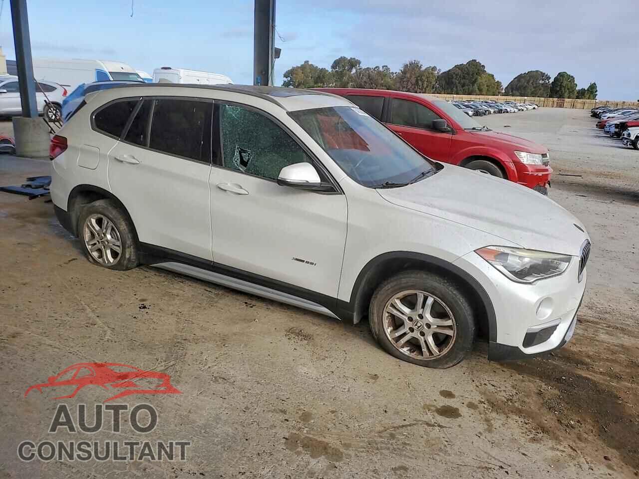 BMW X1 2017 - WBXHT3C33H5F68426