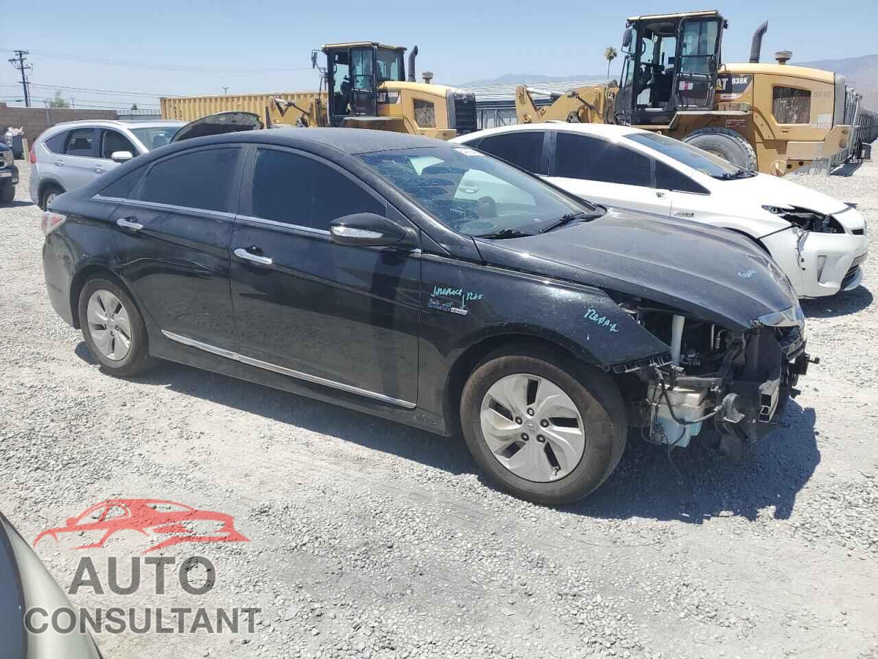 HYUNDAI SONATA 2015 - KMHEC4A49FA121016