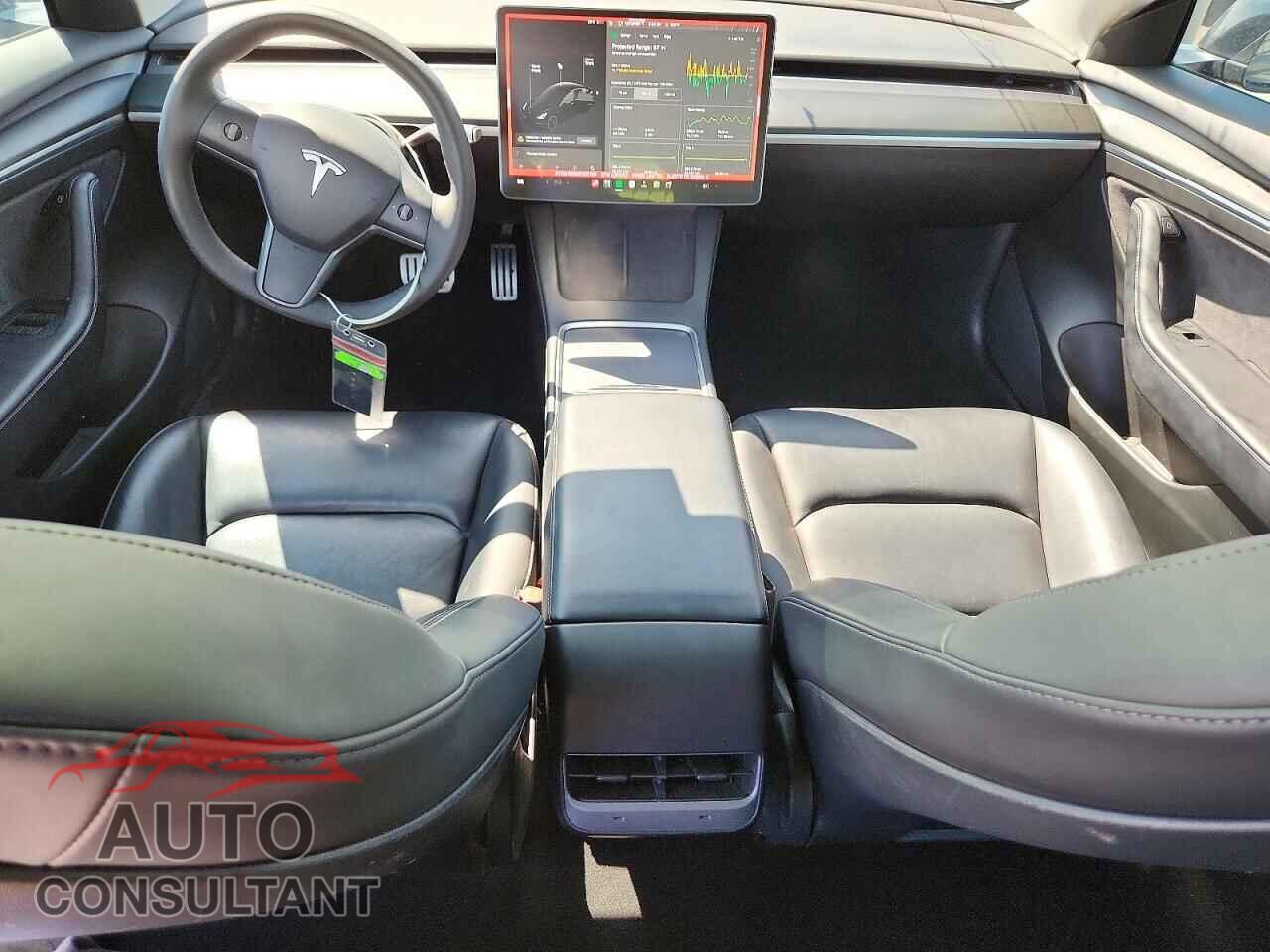 TESLA MODEL 3 2022 - 5YJ3E1EC8NF135789