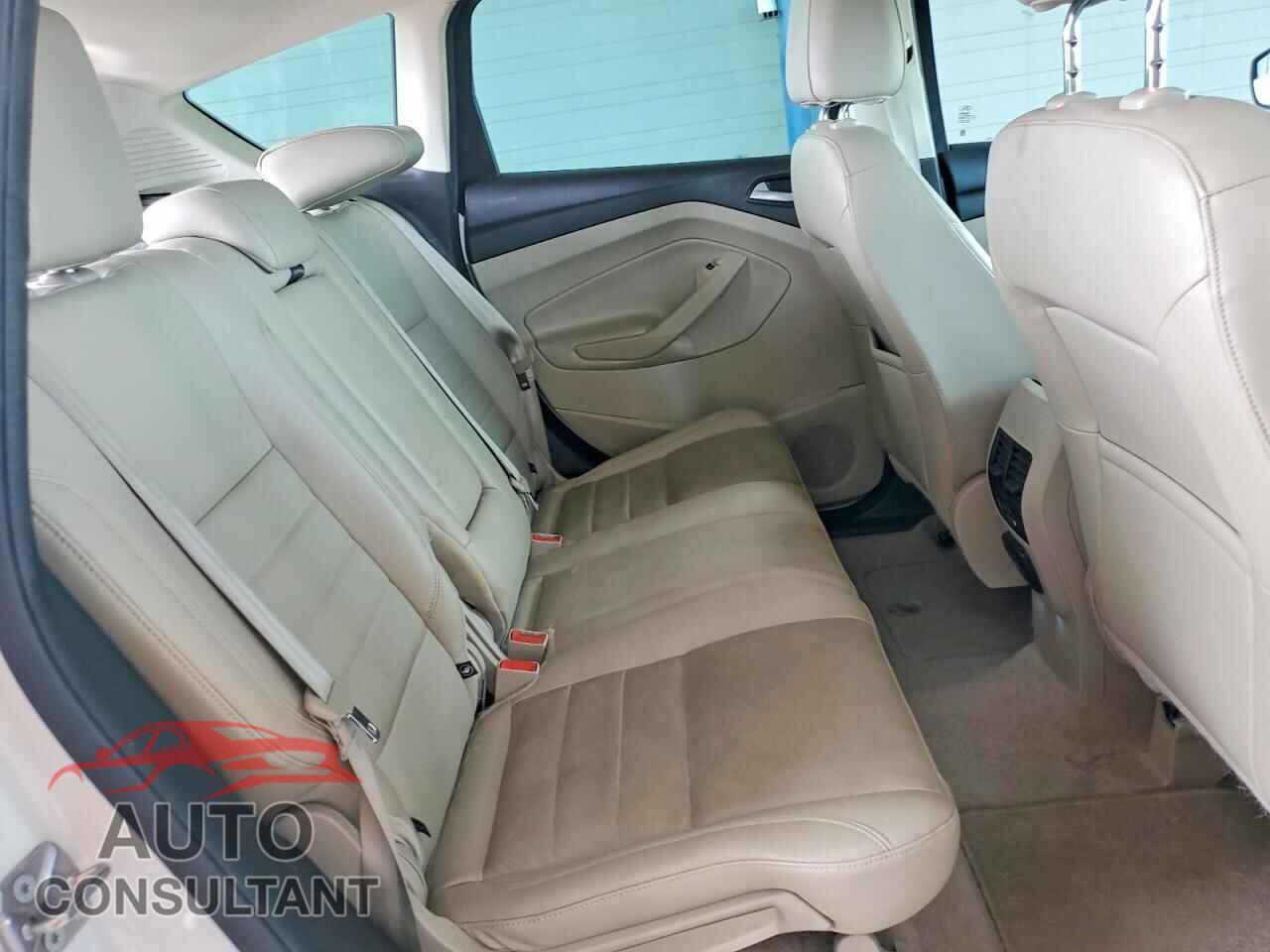 FORD CMAX 2015 - 1FADP5CU5FL112203