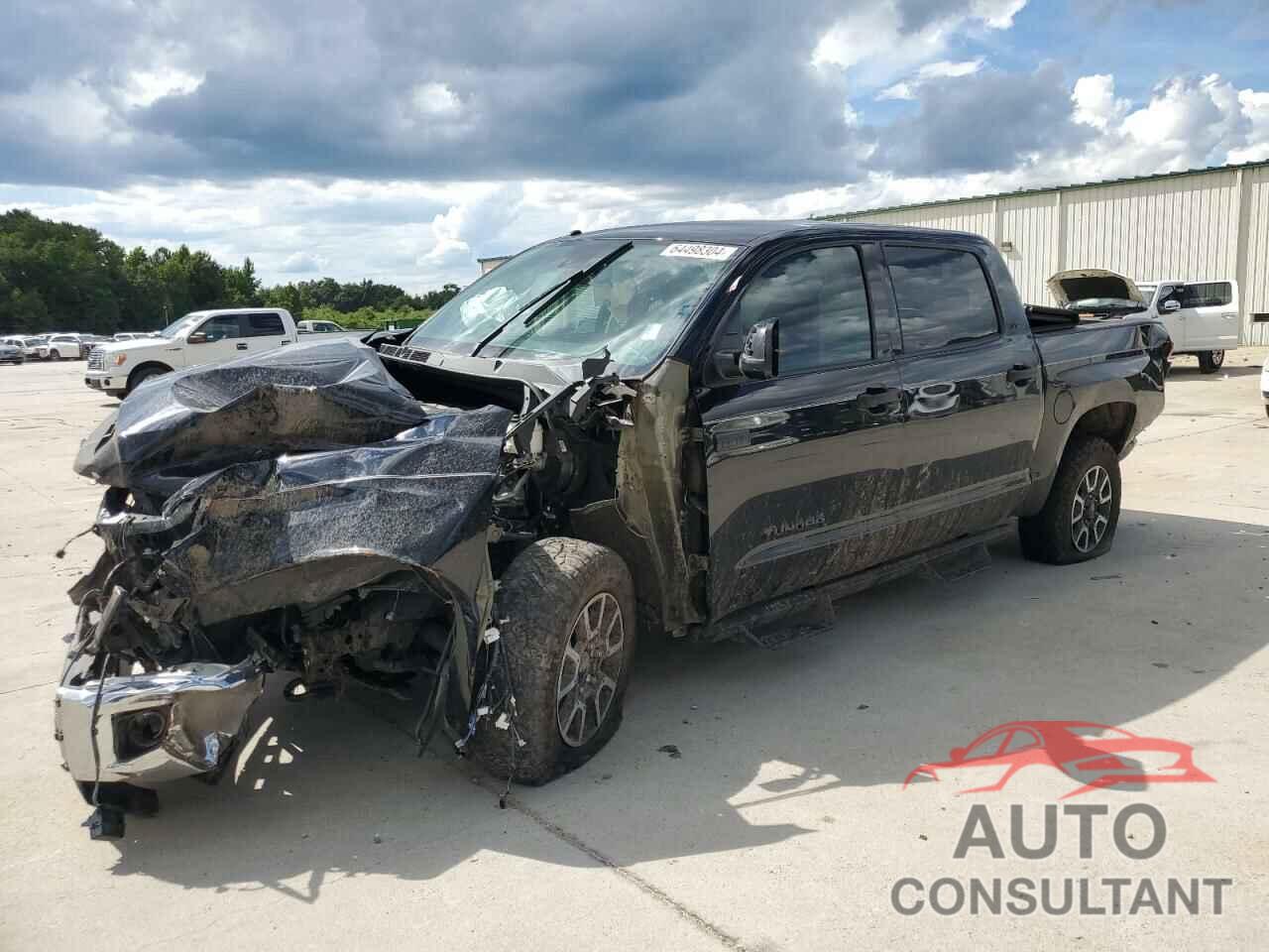 TOYOTA TUNDRA 2019 - 5TFDW5F17KX851591