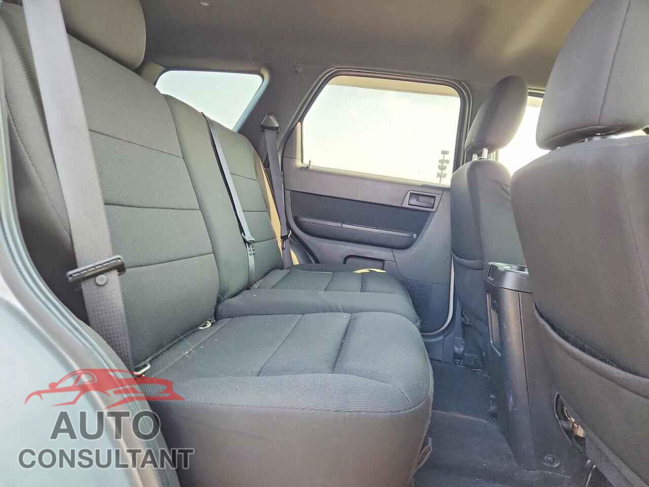 FORD ESCAPE 2010 - 1FMCU0D79AKA94809