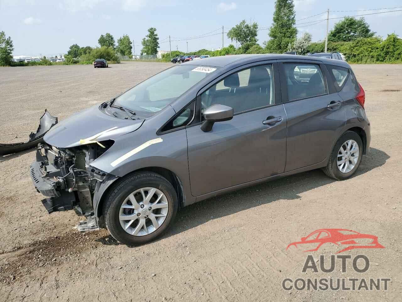 NISSAN VERSA 2018 - 3N1CE2CP8JL370350