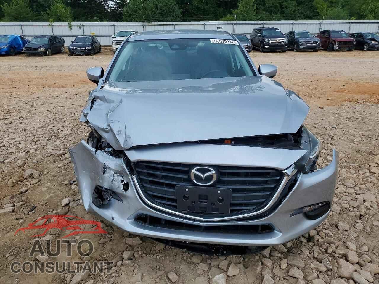 MAZDA 3 2017 - 3MZBN1V7XHM121226