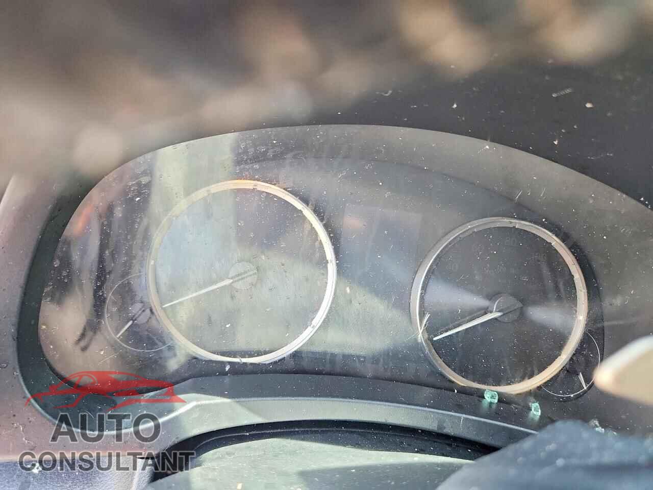 LEXUS IS 2017 - JTHBA1D26H5040328