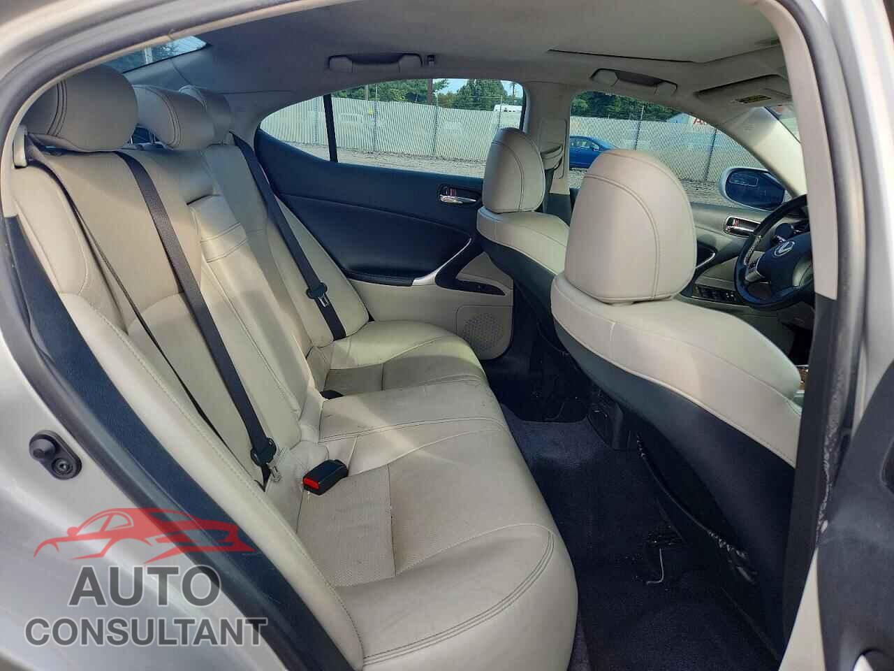 LEXUS IS 2012 - JTHBF5C28C5183719