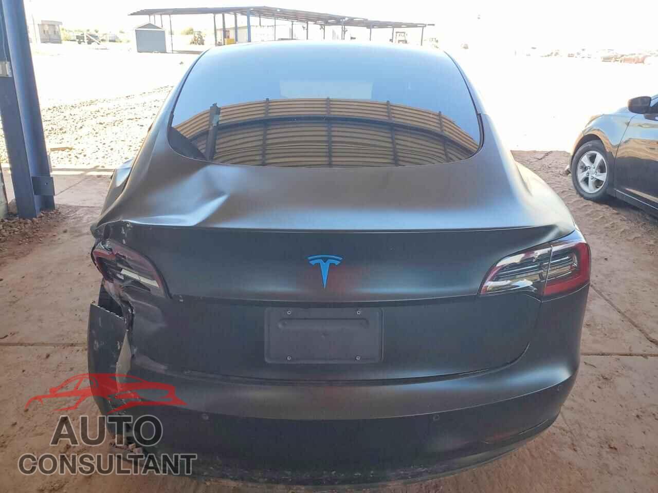 TESLA MODEL 3 2022 - 5YJ3E1EB2NF265493