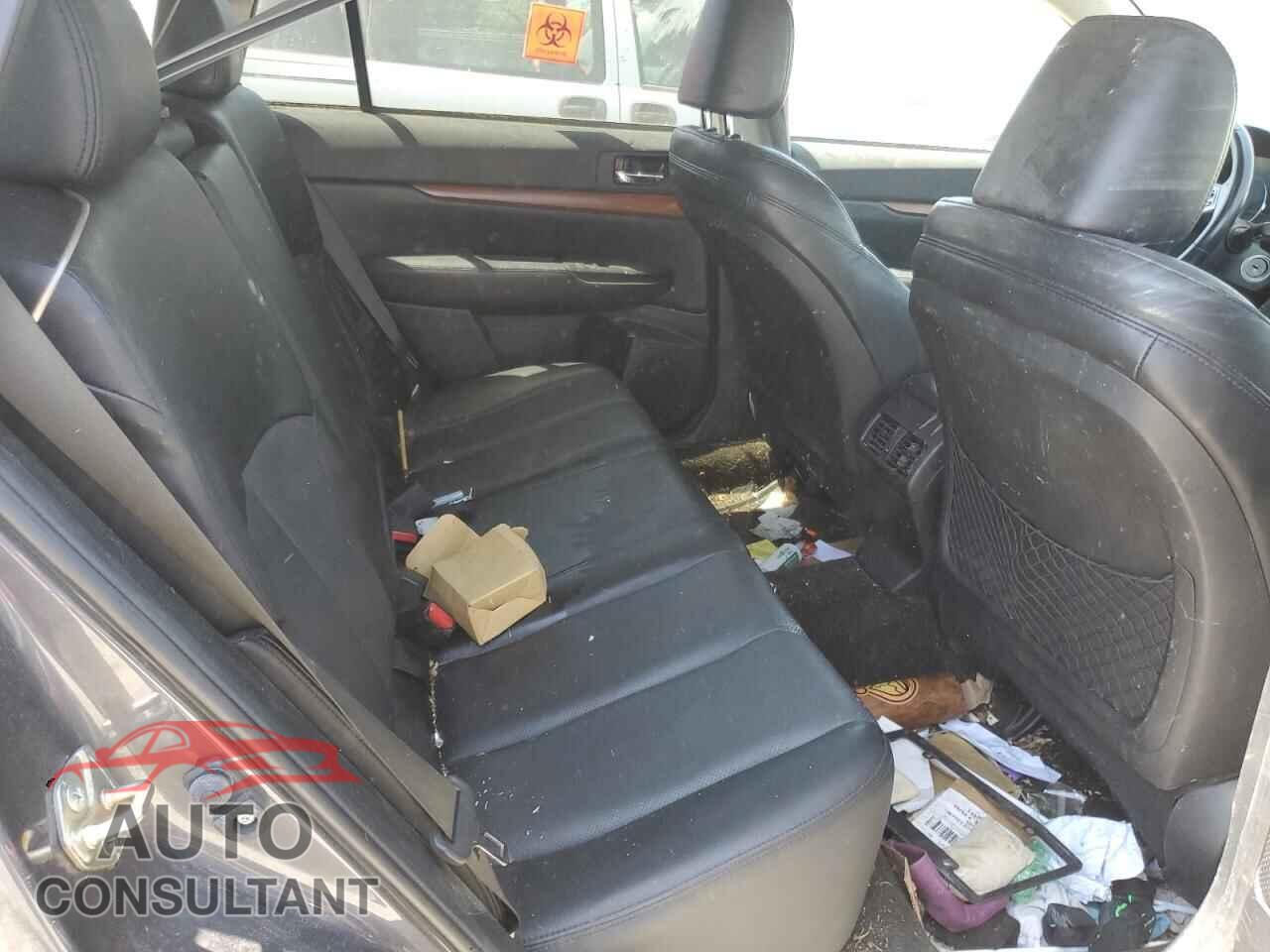 SUBARU OUTBACK 2014 - 4S4BRBLC3E3281681