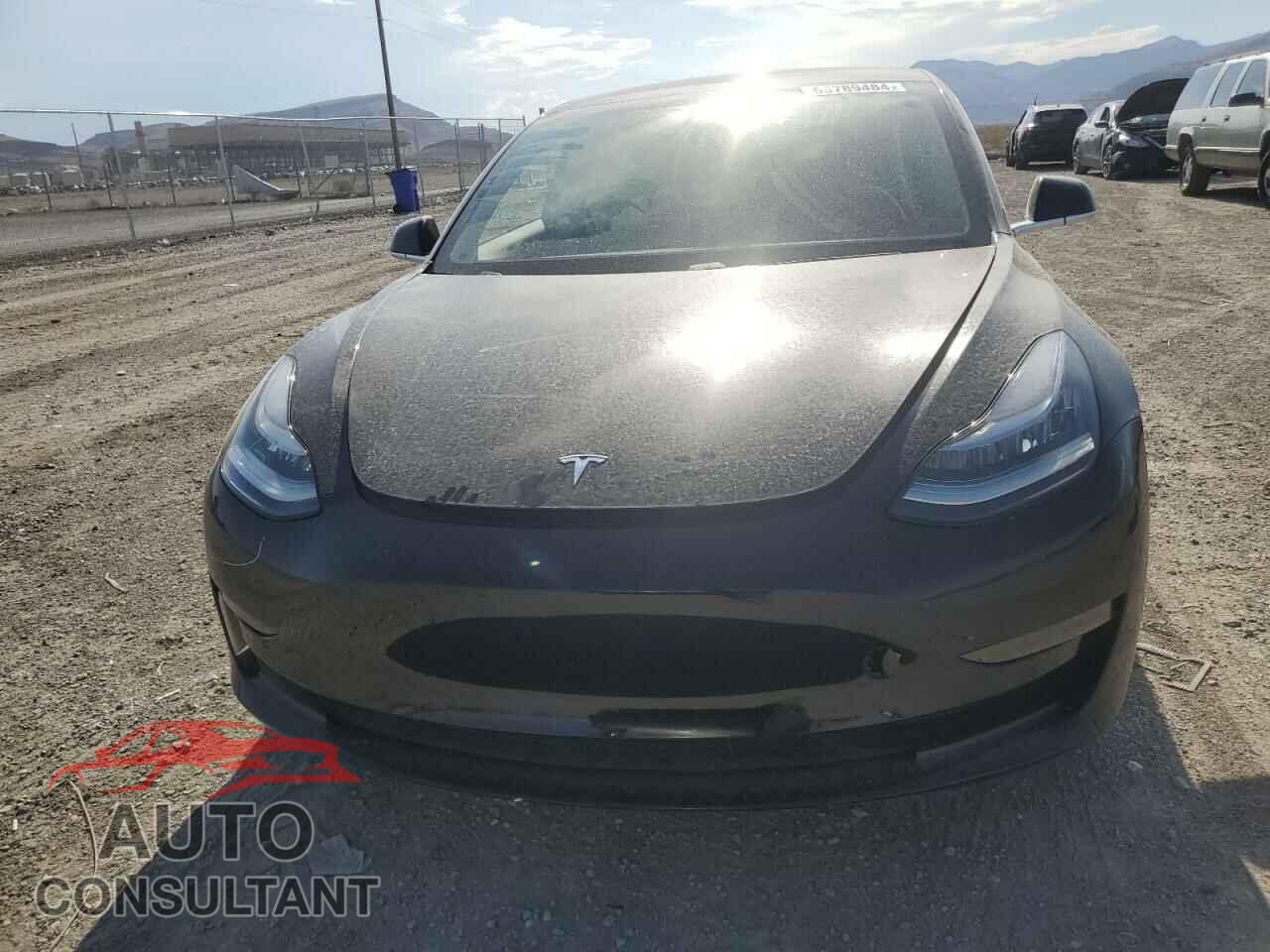TESLA MODEL 3 2018 - 5YJ3E1EB4JF068352