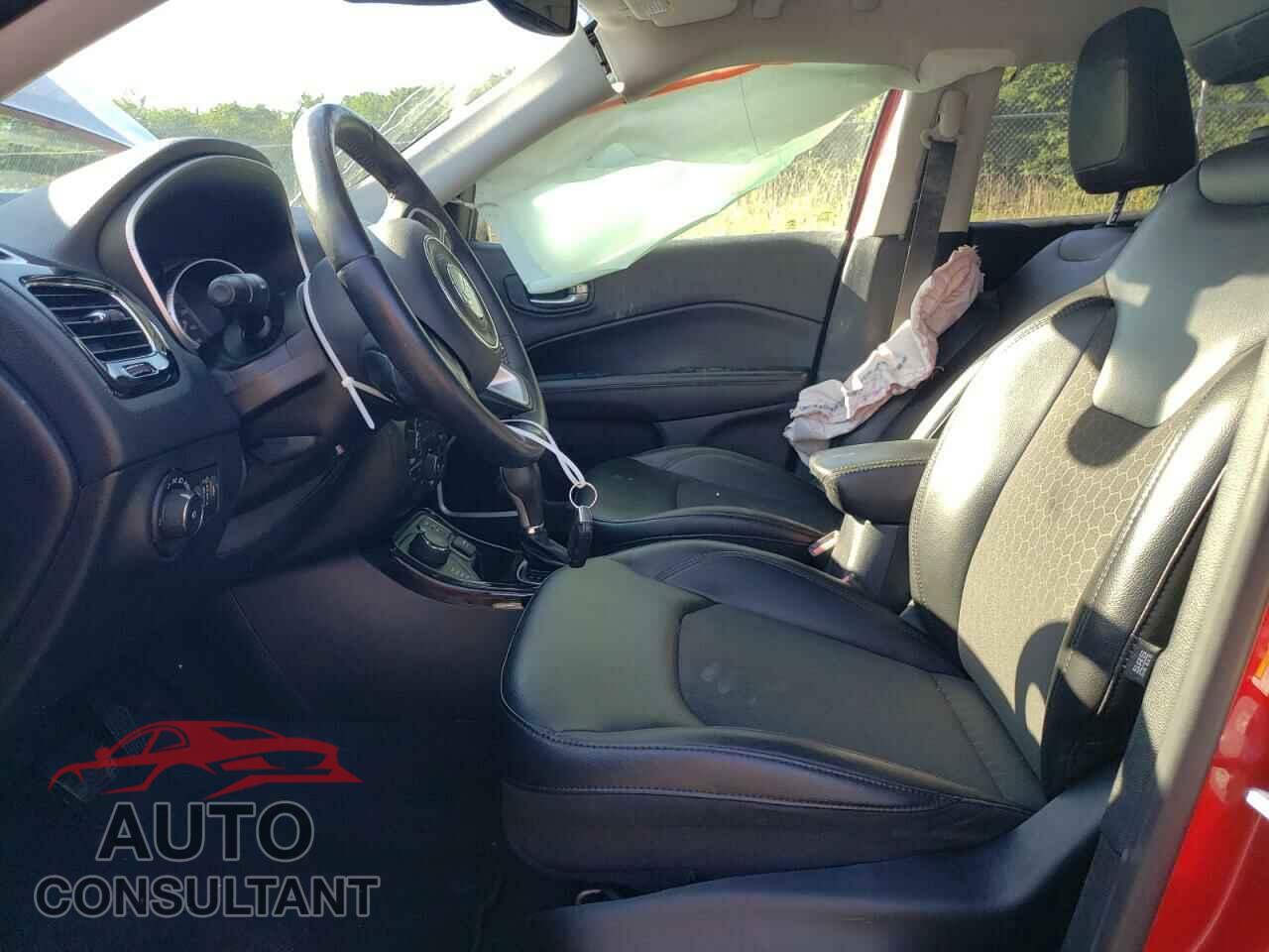 JEEP COMPASS 2018 - 3C4NJDBB1JT298846