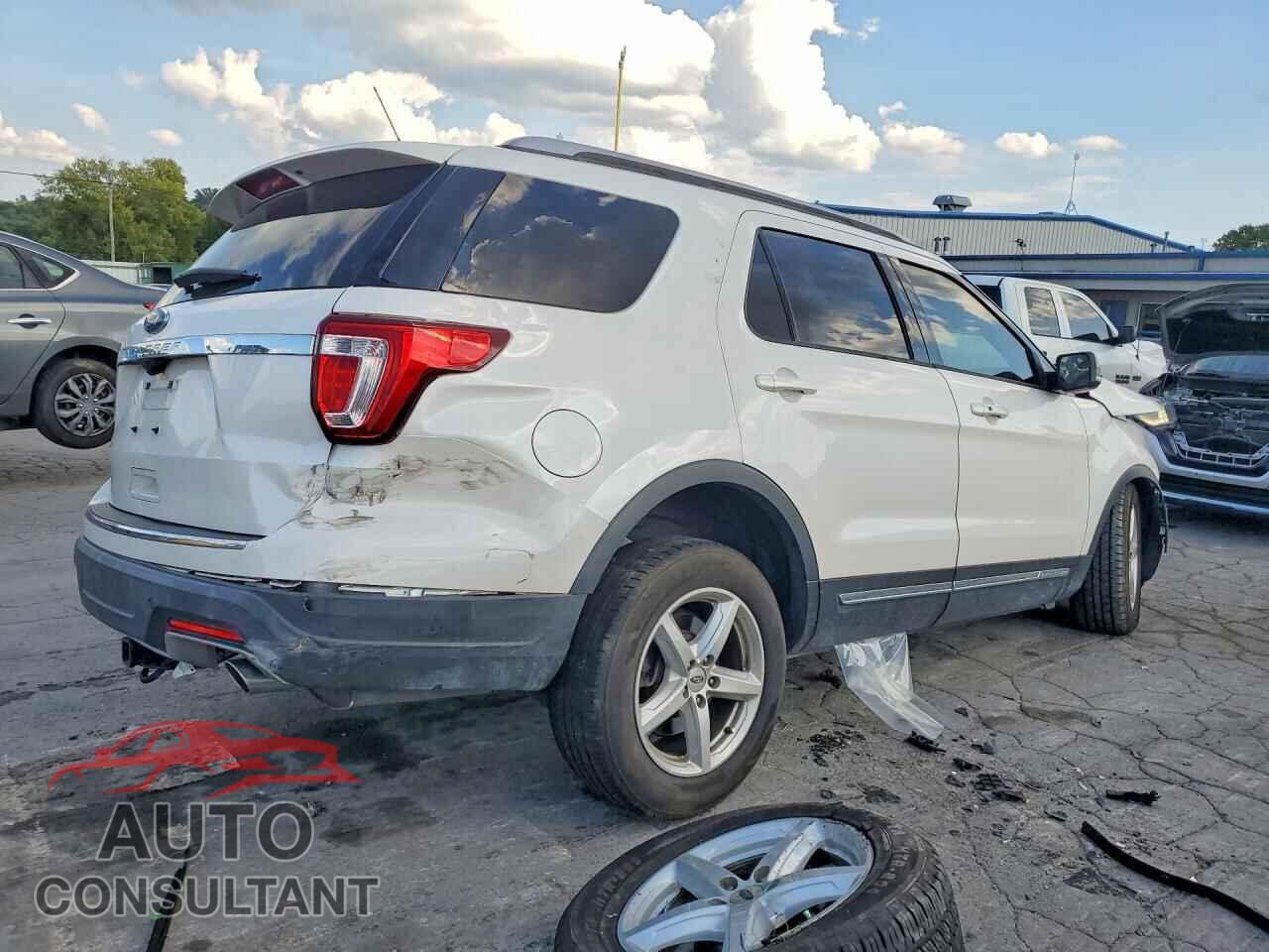 FORD EXPLORER 2018 - 1FM5K7D86JGB25999
