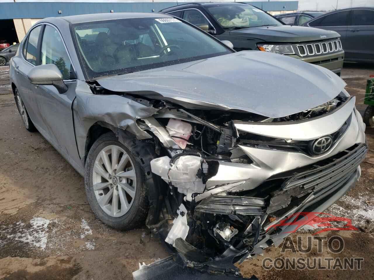 TOYOTA CAMRY 2021 - 4T1C11AK1MU405391