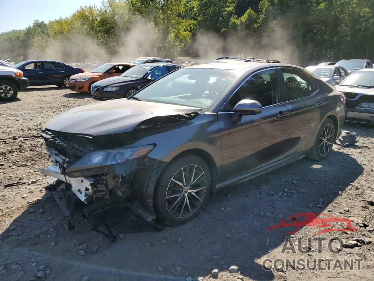 TOYOTA CAMRY 2021 - 4T1G11AK3MU563197